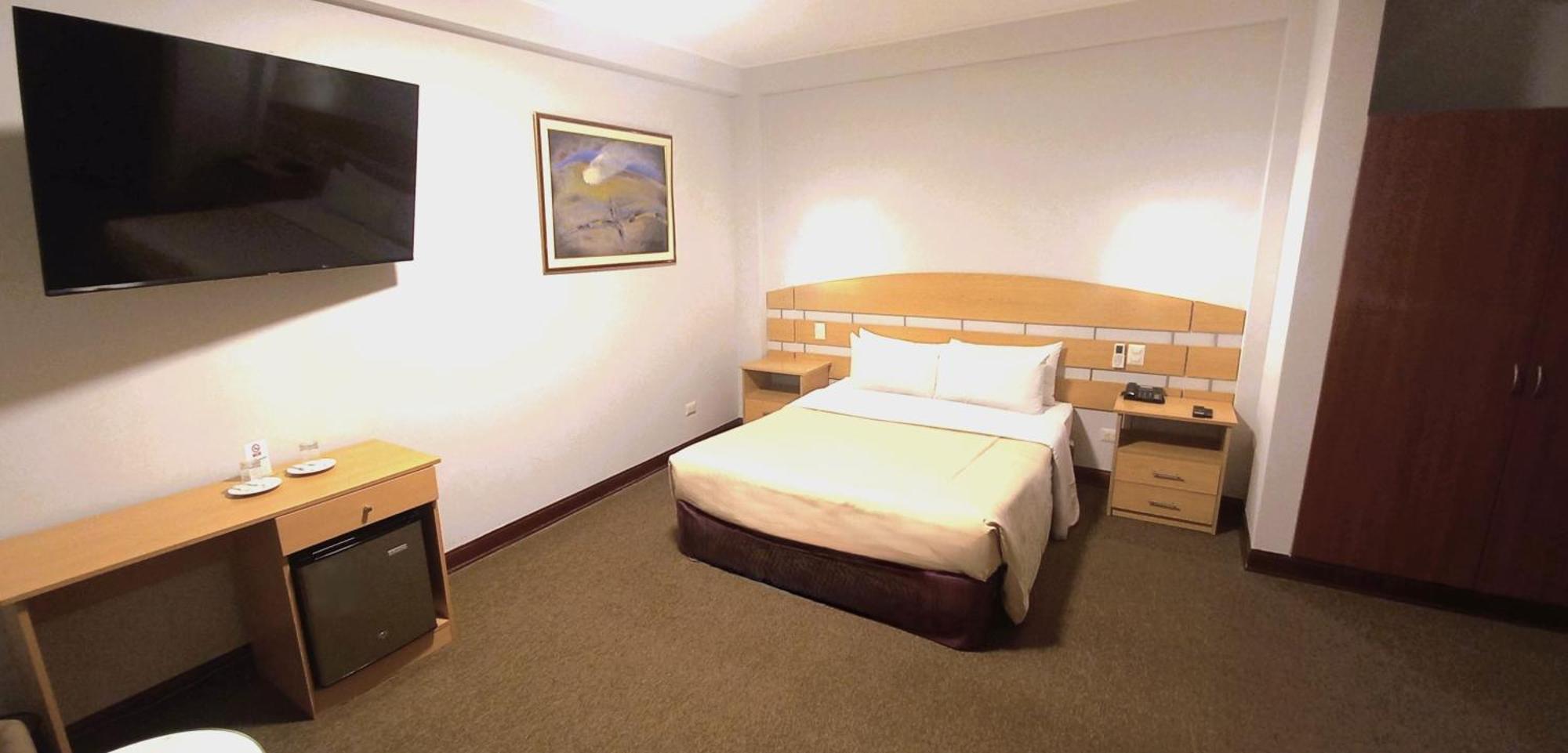 Hotel Javier Prado Inn Lima Exterior photo