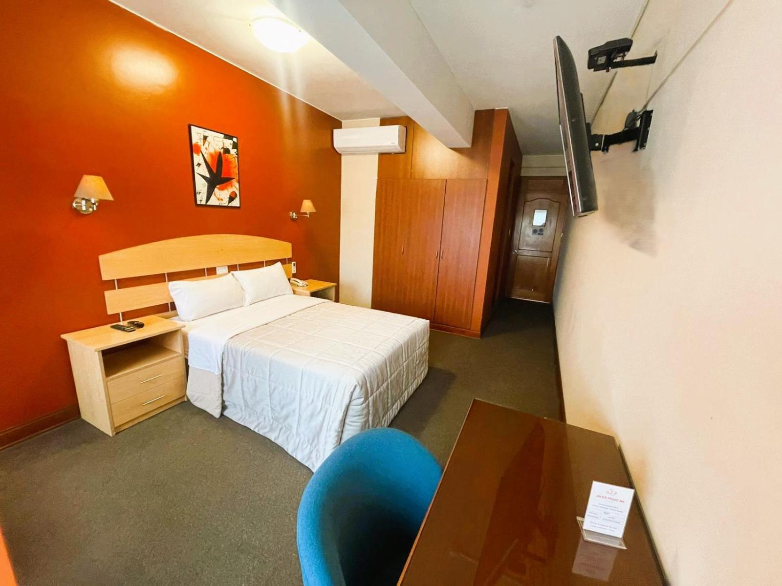 Hotel Javier Prado Inn Lima Exterior photo