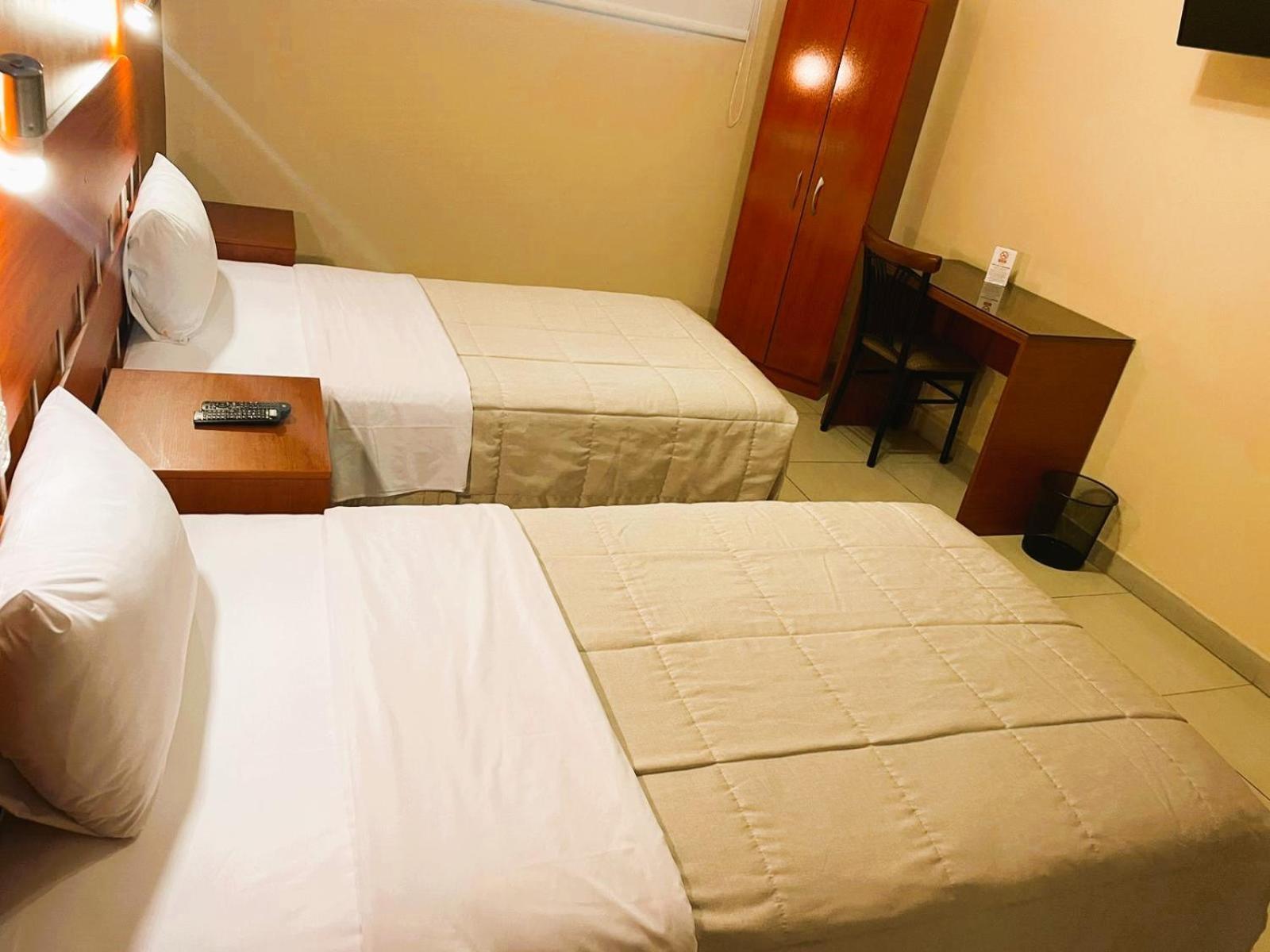 Hotel Javier Prado Inn Lima Exterior photo